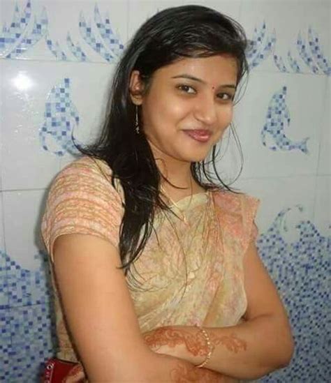 mallu housewife sex videos|Mallu Housewife Porn Videos